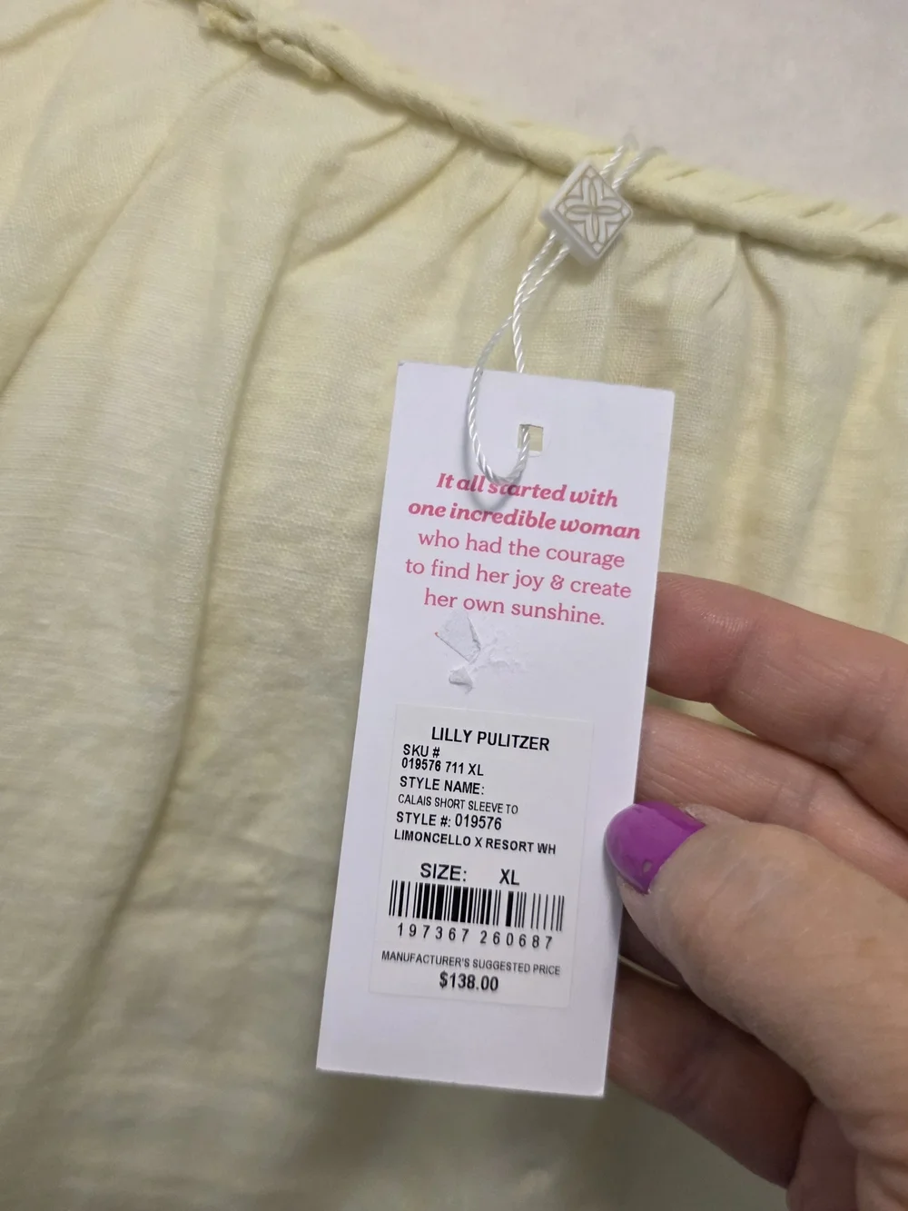 NWT Lilly Pulitzer Pale Yellow Calais Scoop-Neck 100% Linen Top XL, Ret. $138